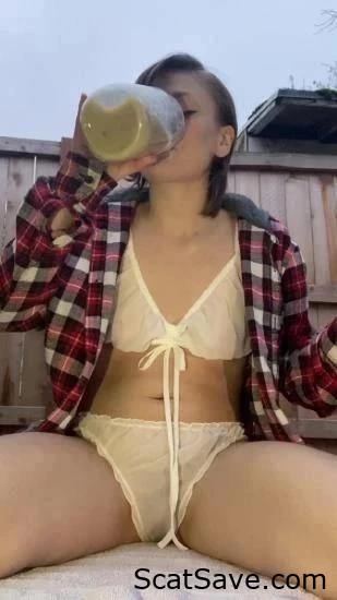 Morning Milky Enema! Co-Starring Sexandcandy18